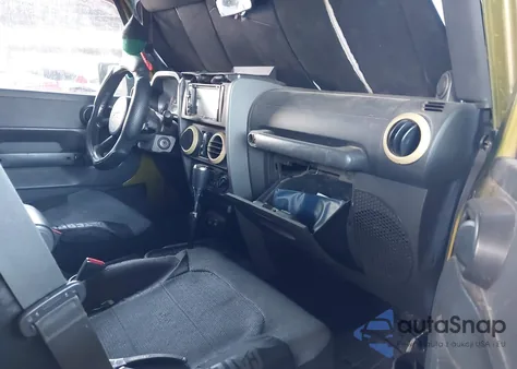 2007 Jeep Wrangler Unlimited Sahara z USA, uszkodzony, nr VIN 1J8GA591X7L155841